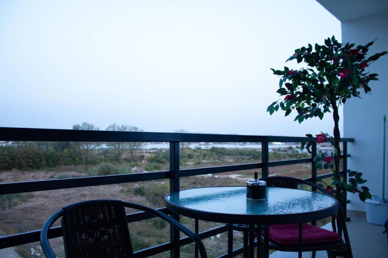 Dream Arena Apartment Bacau Luaran gambar
